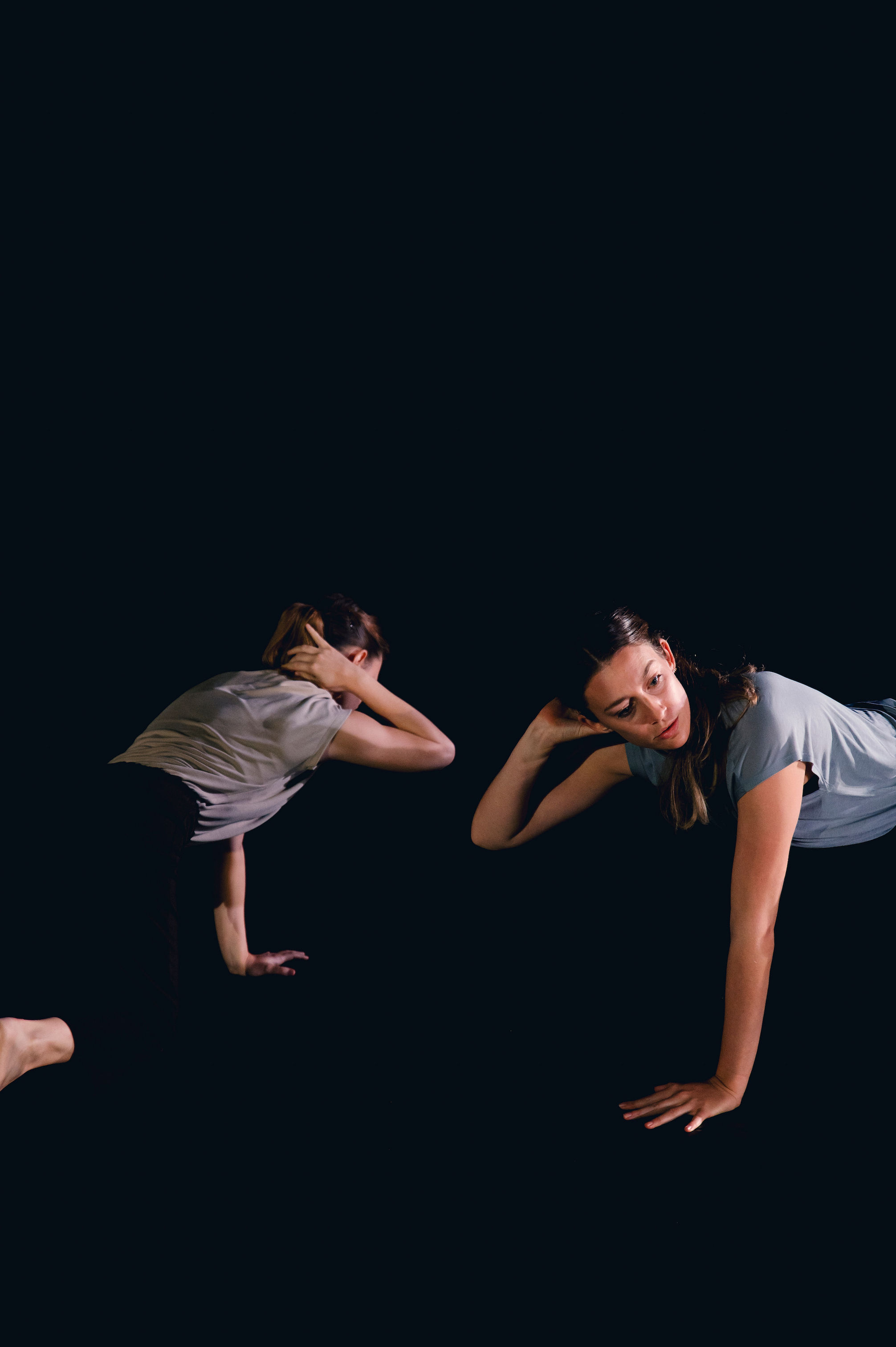 2 © Laure-Anne Iserief